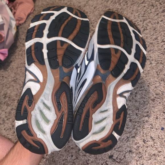 Adrenaline GTS Men’s Sneakers - Picture 10 of 10